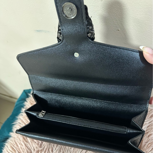 (Copy)GG - Picture 6 of 6